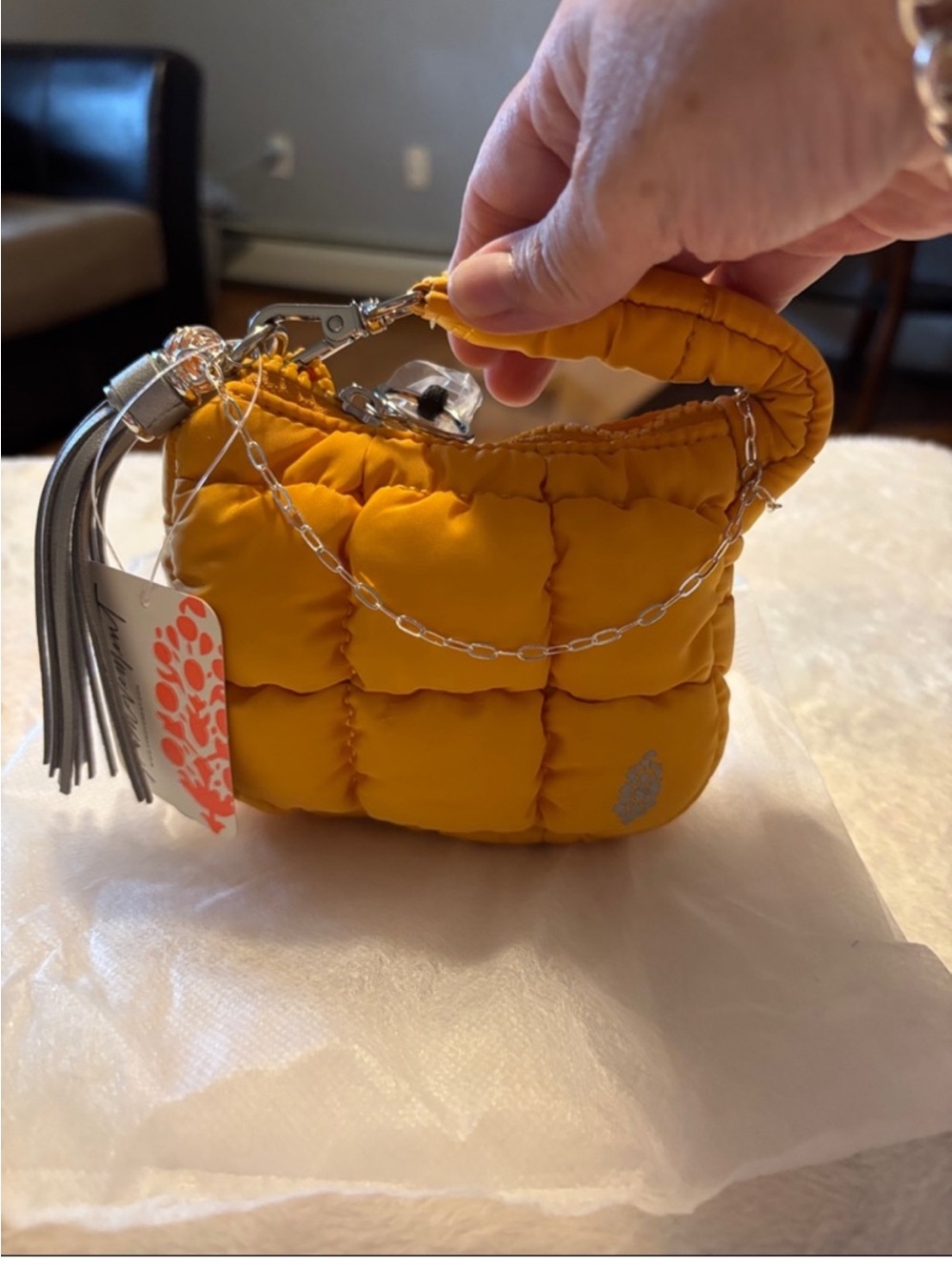 PLEASE READ ITS TWO FOR THE PRICE OF ONE. Lululemon/ Free People bag combo - Picture 2 of 8